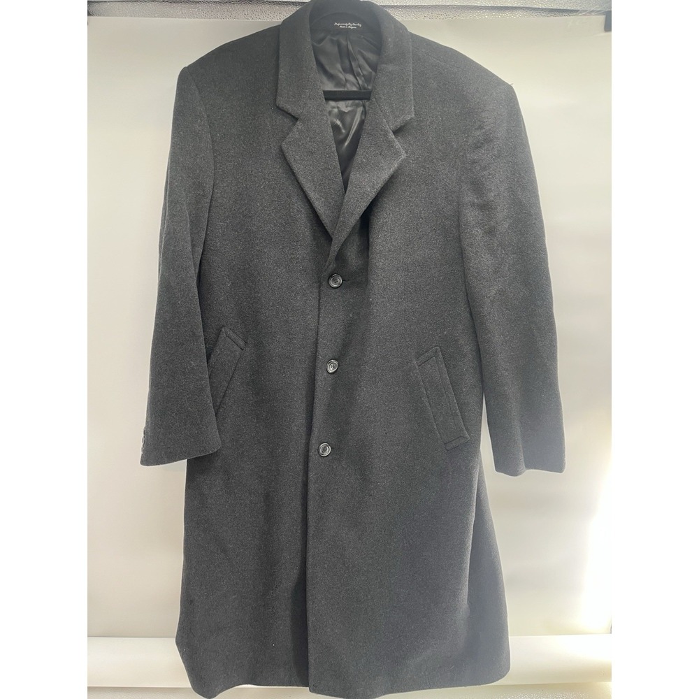 Silver Cloud Cashmere Blend Men's Long‎ Grey Lined Coat Size 46L 3-Button Trench